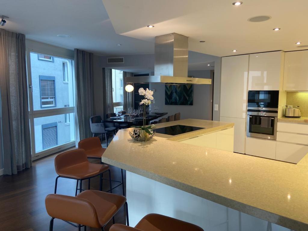 250sqm High End With Ac & Parking Appartamento